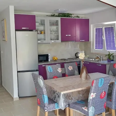 Clementina Sunrise Apartment