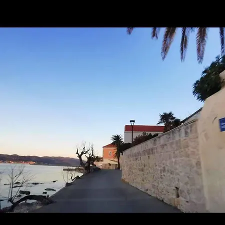 Clementina Sunrise Apartment *