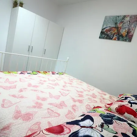 Clementina Sunrise Apartment